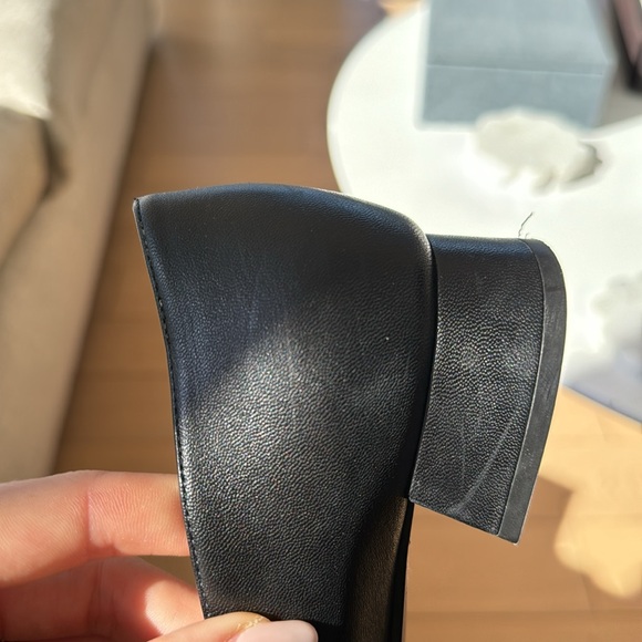 Gucci Black Leather Horsebit Ballet Flat (SIZE: EUR 37.5 / US 7.5) - Picture 5 of 7